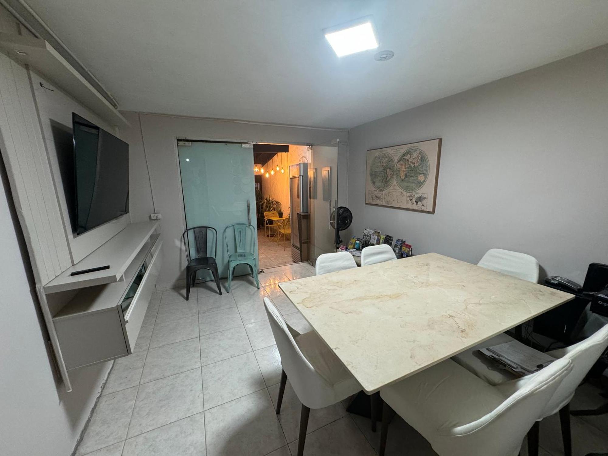 New Memphis Hostal Medellin Luaran gambar